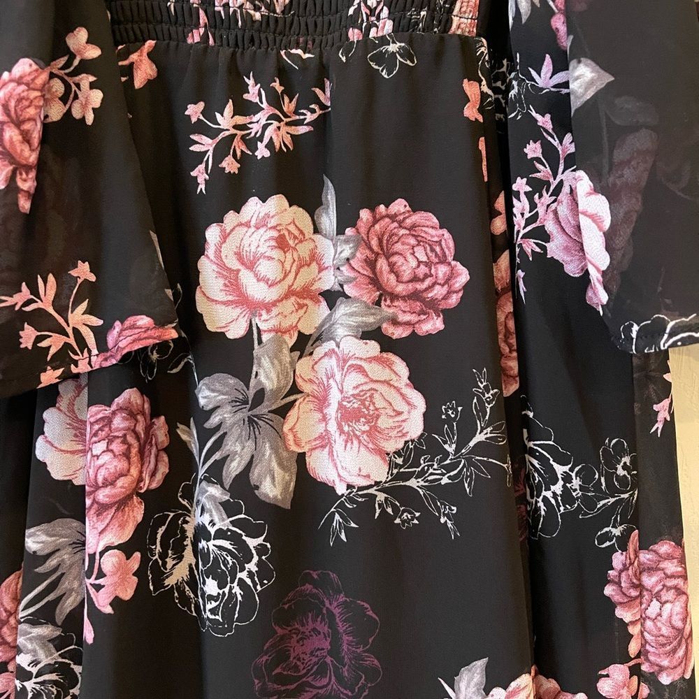 Torrid Cold Shoulder Rose Dress - Picture 12 of 12